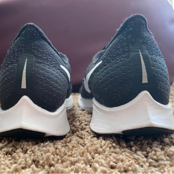 Nike Zoom Pegasus 35 - Picture 2 of 6